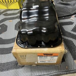 Engine Oil Pan‎ Dorman 264-030